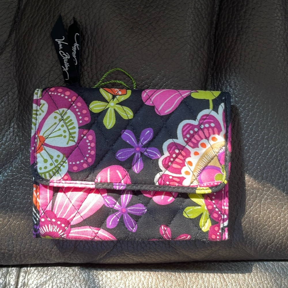 Vera Bradley euro wallet in pirouette pink